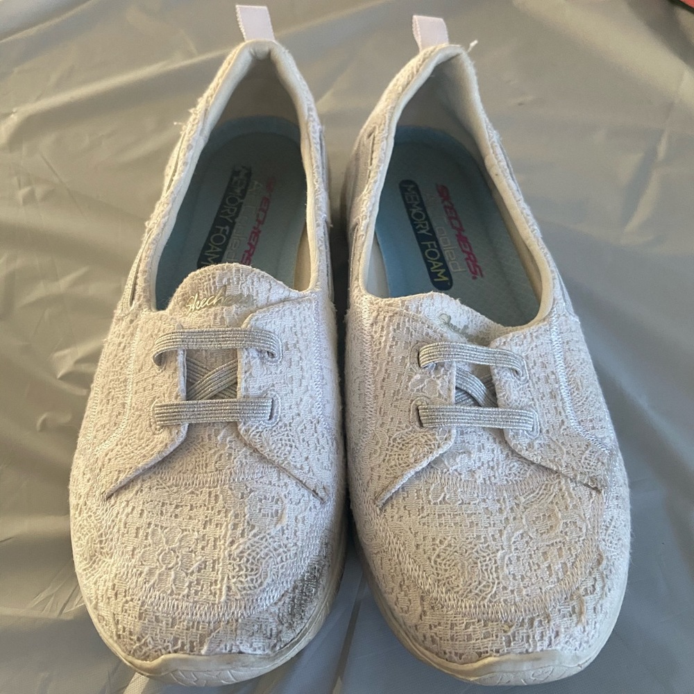 White Lace Skechers